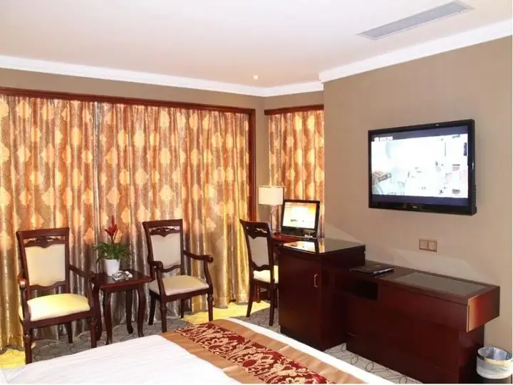 Шэньчжэнь: Shenzhen Petrel Hotel