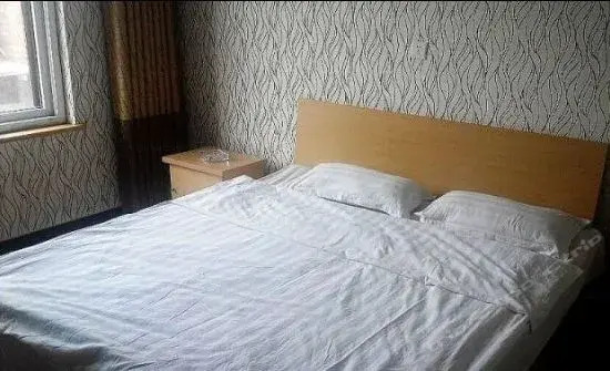 Шицзячжуан: Huihong Hotel