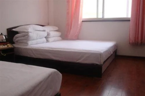 Баодин: Yesanpo Youth Hostel