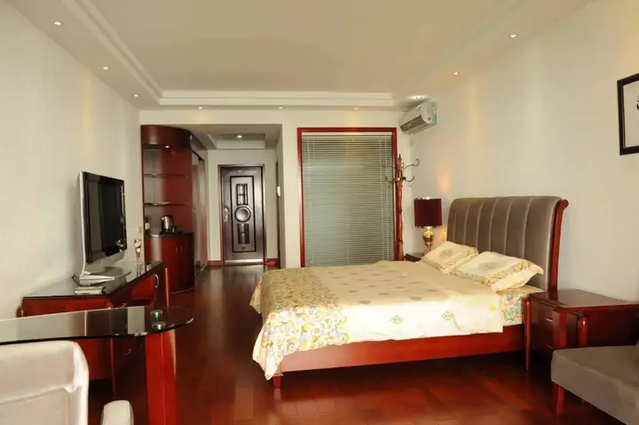 Шэньчжэнь: Shenzhen four seasons seaview hotel apartment (dameisha Aegean sea store)