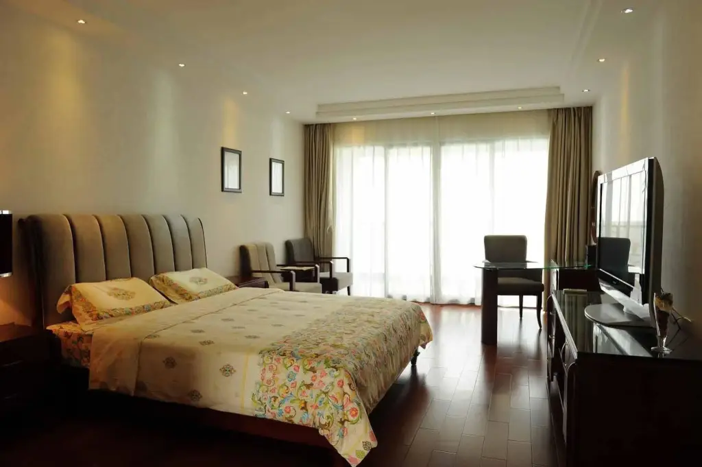 Шэньчжэнь: Shenzhen four seasons seaview hotel apartment (dameisha Aegean sea store)