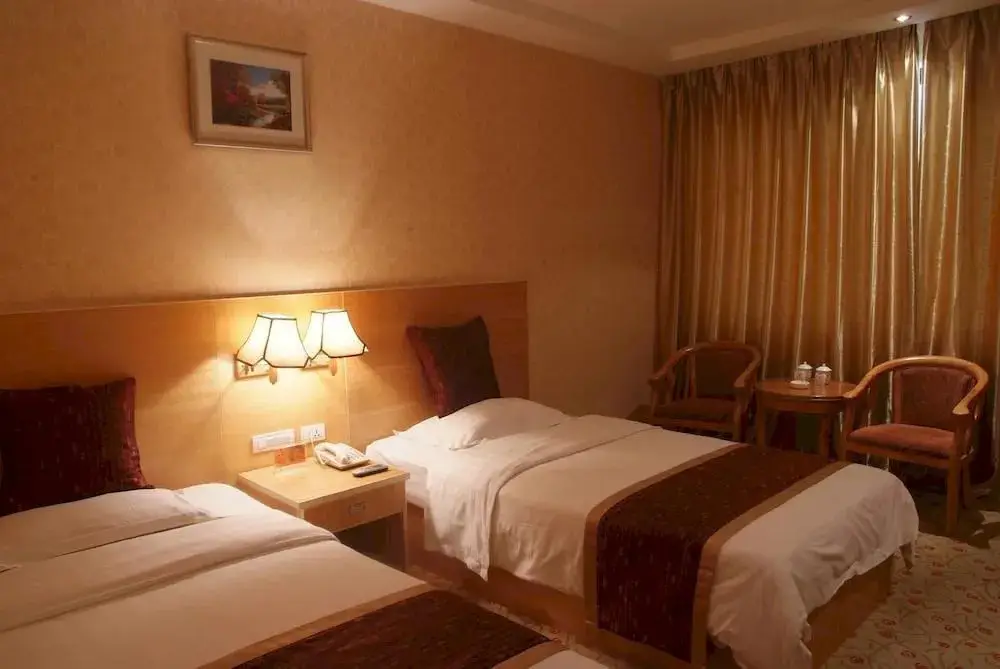 Гуйлинь: Guilin New Plaza Hotel
