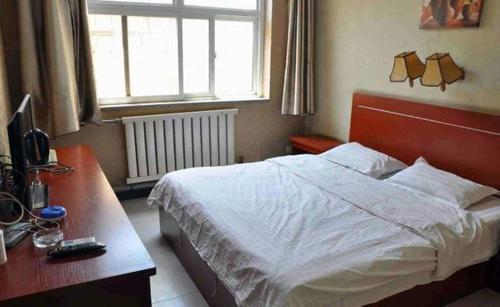 Синтай: Haoting Express Hotel First Branch