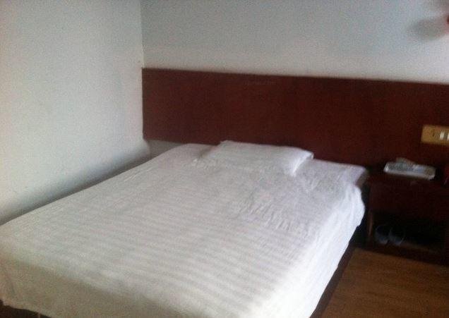 Чжунсян: Zhongxiang Hongdu Hotel