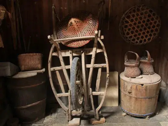 Хуаншань: Nanping Banta Mountain House