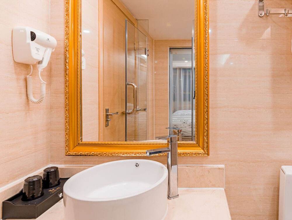 Гуанчжоу: Konggang Hotel