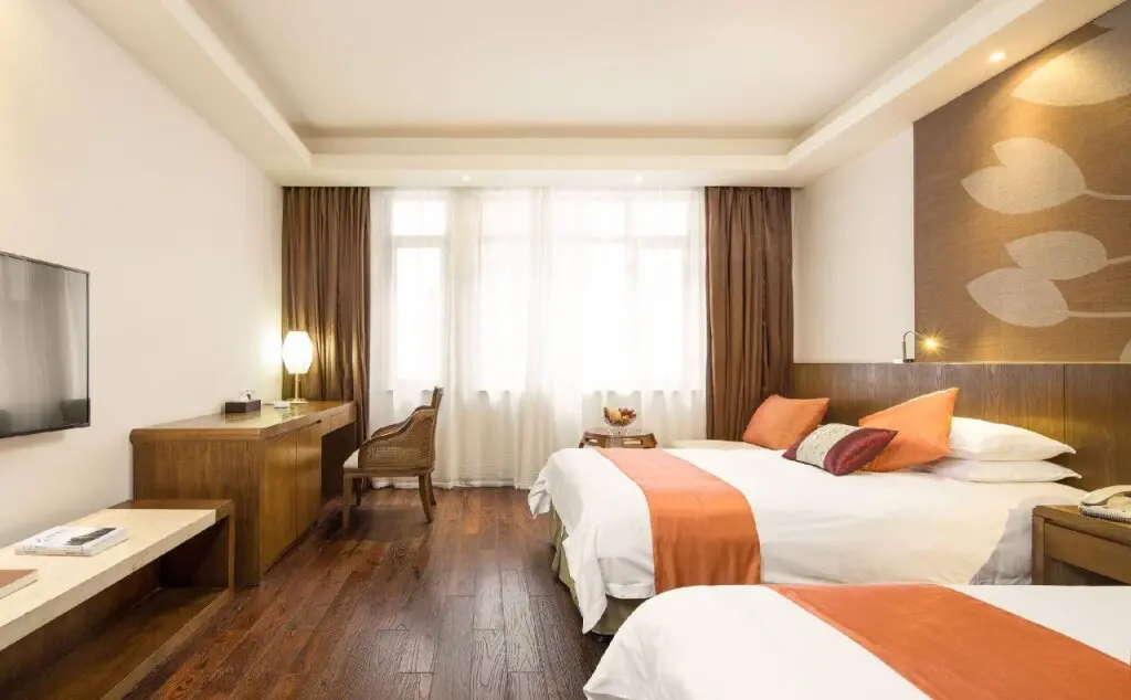 Чичжоу: Julong Hotel
