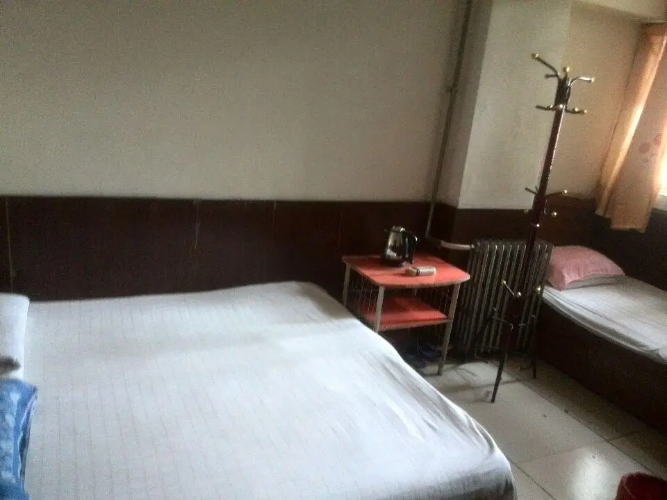 Тайюань: Taiyuan Jindou Hostel