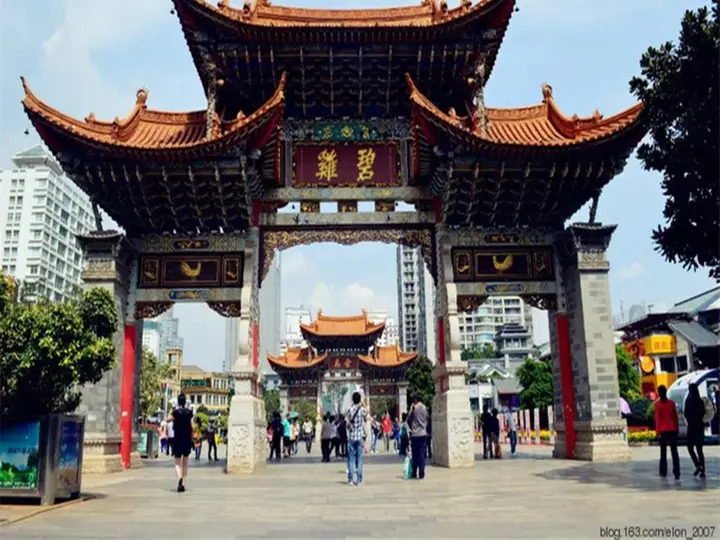 Куньмин: 26 Life Hostel Kunming Dianchi Branch