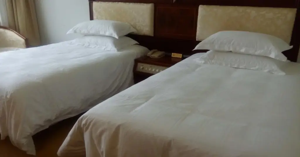 Гуйлинь: Taojiang Hotel(桂林桃江宾馆)