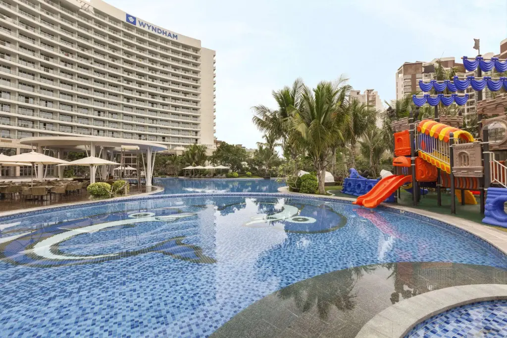 Санья: Wyndham Sanya Bay