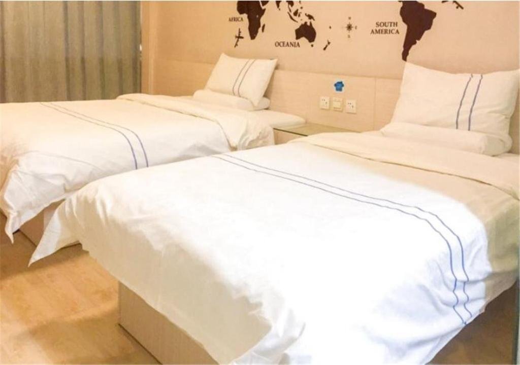 Шицзячжуан: Yijia 365 Hotel Chain (West Street Museum Subway Station Branch)