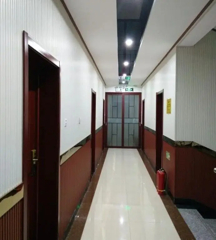 Баодин: Xintai Express Hotel