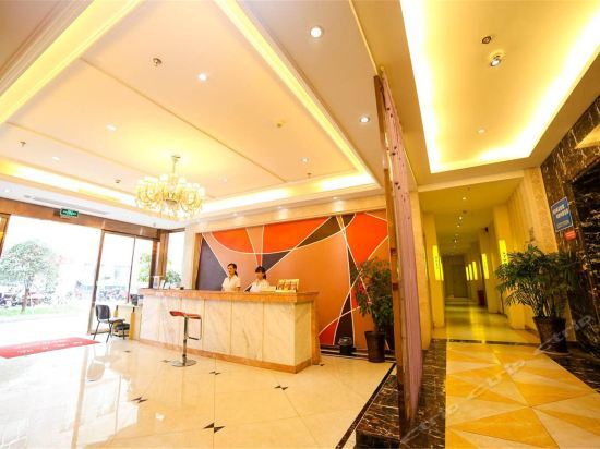 Ичан: Jinhui Business Hotel CBD Yiling Square Branch