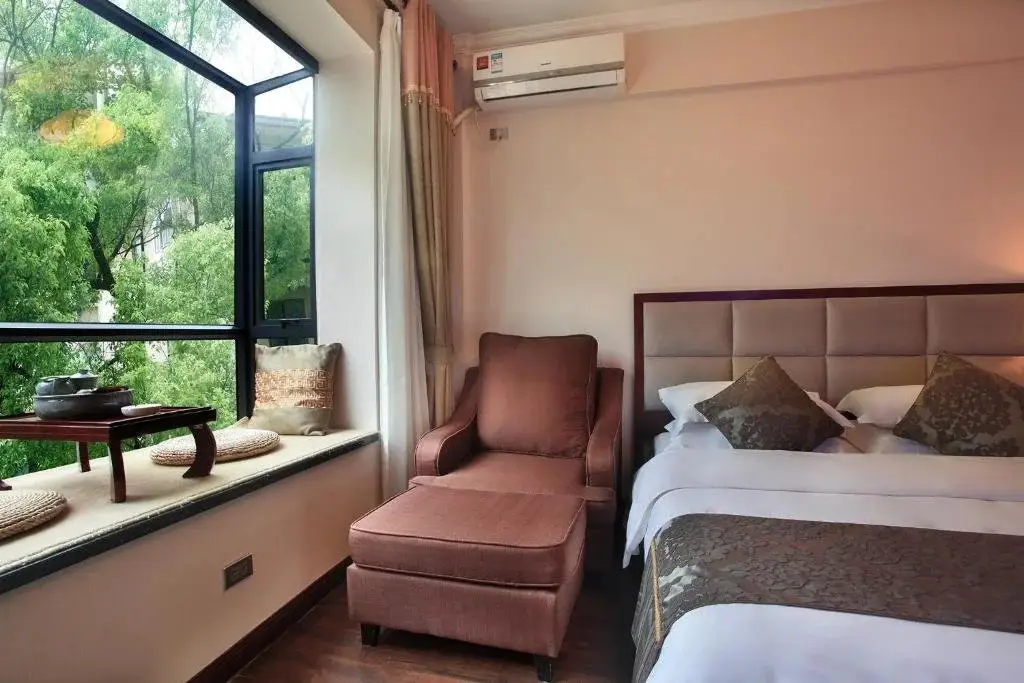Гуйлинь: Zhengyang Inn