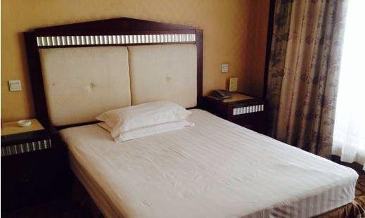 Ухай: Qixing Hotel