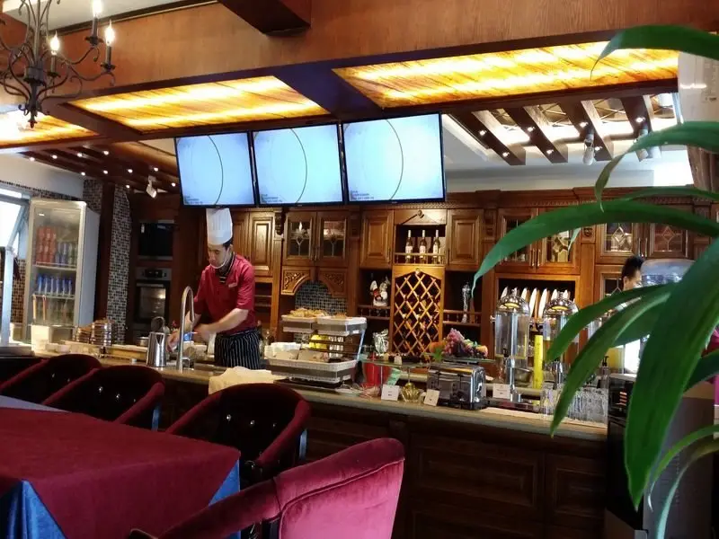 Чэнду: Chengdu West-Care Kate Hotel