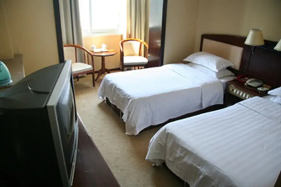 Пекин: Lien Hotel (Beijing Gongti Dongsishitiao Subway Station)