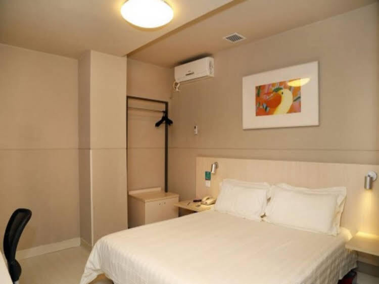 Шэньчжэнь: Jinjiang Inn Shenzhen Luohu Mix City Branch