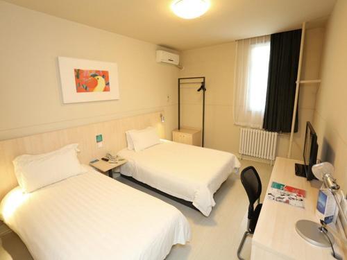 Тяньцзинь: Jinjiang Inn Tianjin Binhai New Area Yujiabao Branch