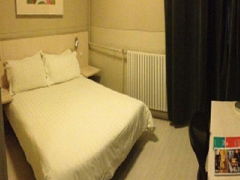 Тяньцзинь: Jinjiang Inn Tianjin Fifth Avenue