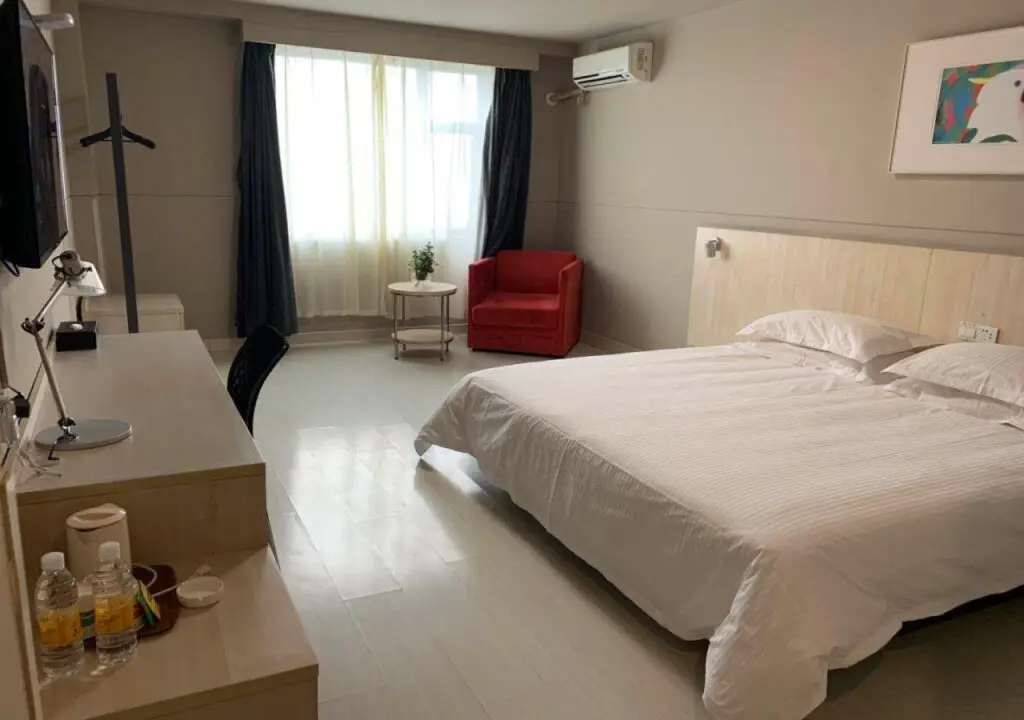 Уси: Jinjiang Inn Yixing Middle Renming Road