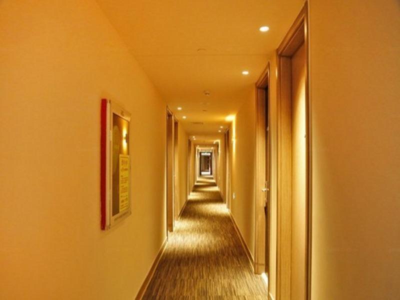 Шэньчжэнь: Jinjiang Inn Shenzhen Huanggang Port Huangcheng Sq