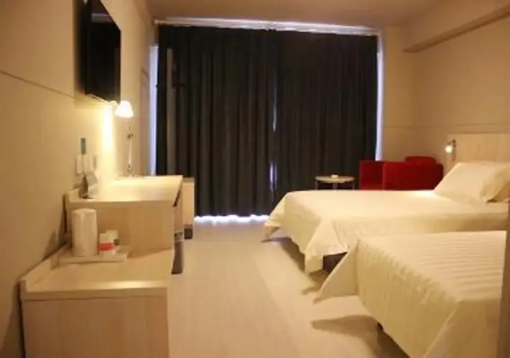 Шэньян: Jinjiang Inn Shenyang Zhangshi Zhongyang Avenue