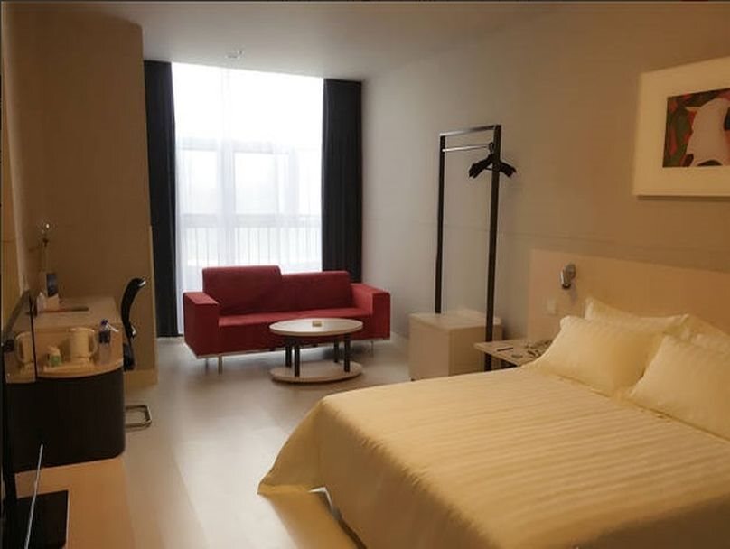 Сиань: Jinjiang Inn Yanliangqianjin Road City Square Branch