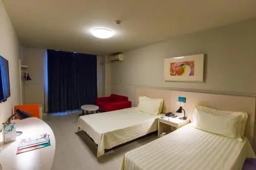 Тяньцзинь: Jinjiang Inn Tianjin Bawei Road