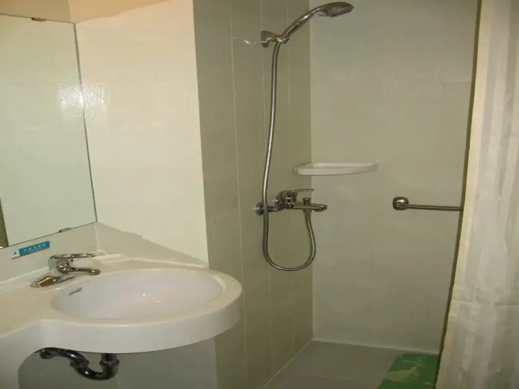 Ухань: Jinjiang Inn Wuhan Fuxing Road Subway Station Shouyi Square Branch