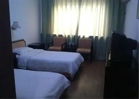 Cangyanshan Hotel — фото 1