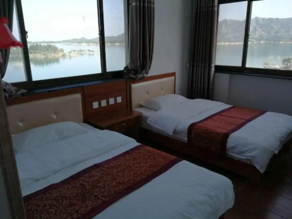 Шицзячжуан: Xibaipo Jinbo Lake Guest House
