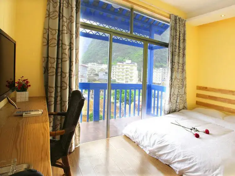 Yangshuo Tianya River View Inn — фото 1