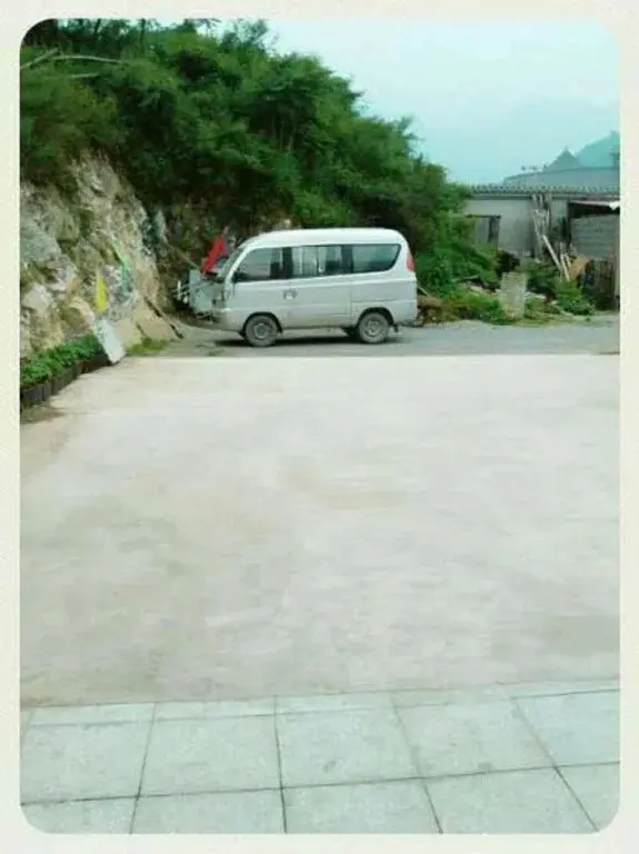 Баодин: Yesanpo Bailixia Binyue Farm House