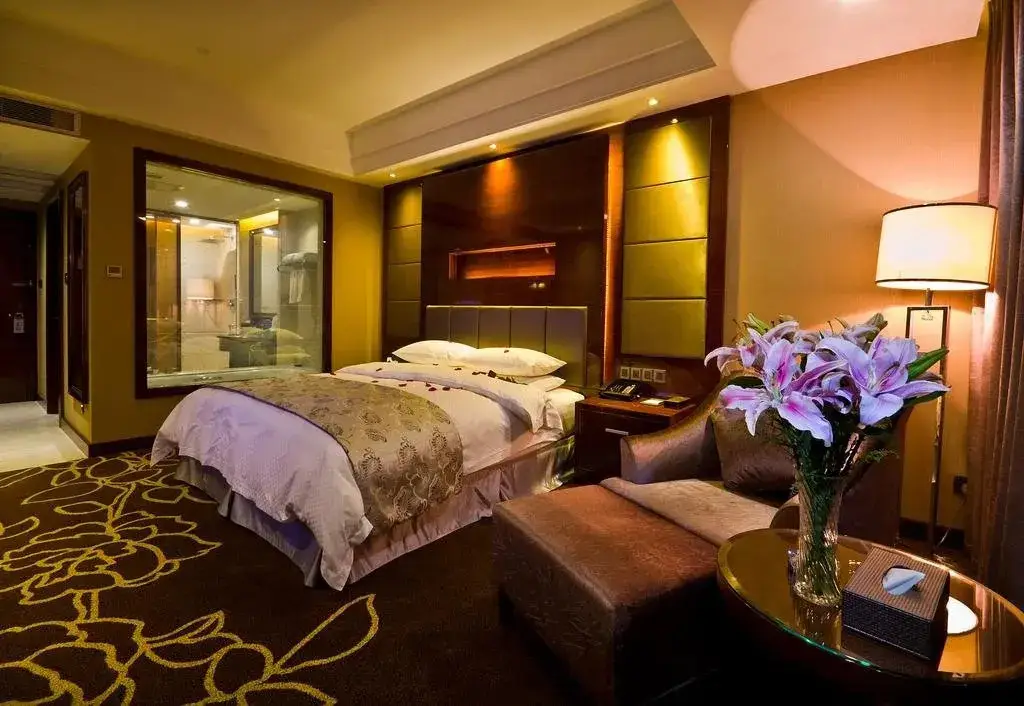 Yichang Jinshi Hotel — фото 1