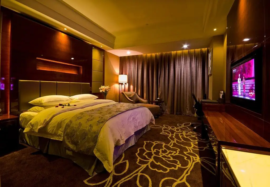 Yichang Jinshi Hotel — фото 1