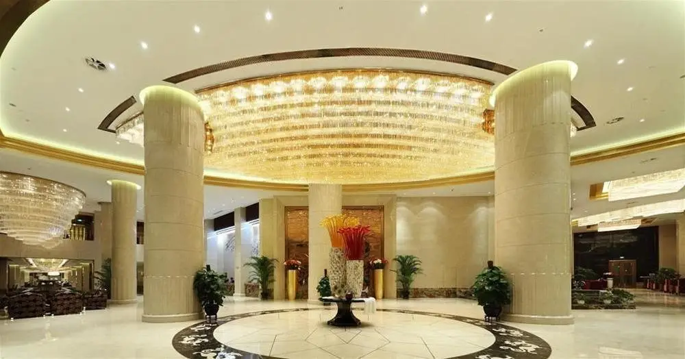Нинбо: Luotuo Forever Peace Hotel