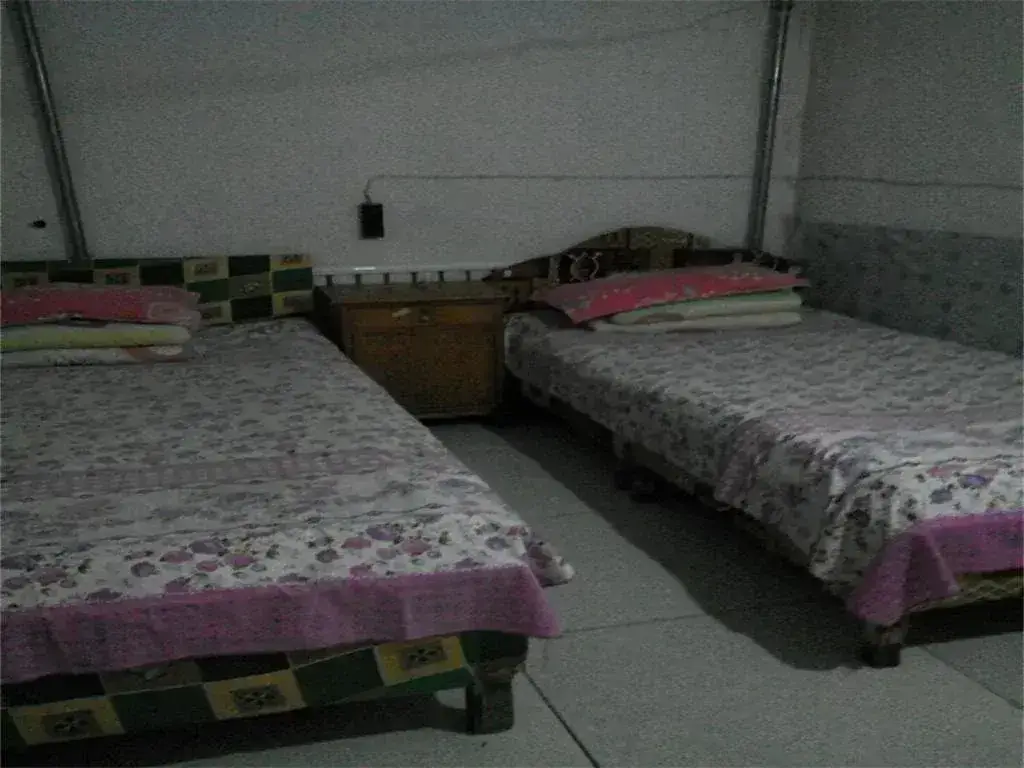 Цзинань: Zhangqiu Fuhua Inn