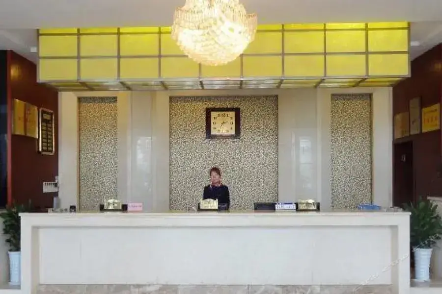 Лешан: Zhuhai Hotel