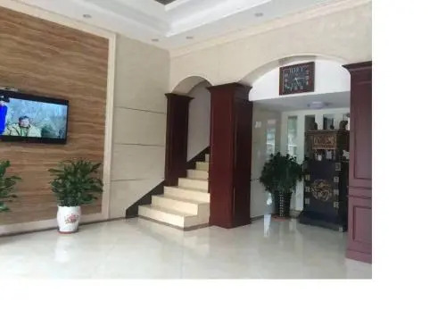 Баодин: Shengyuan Express Hotel (Laishui Bus Station)