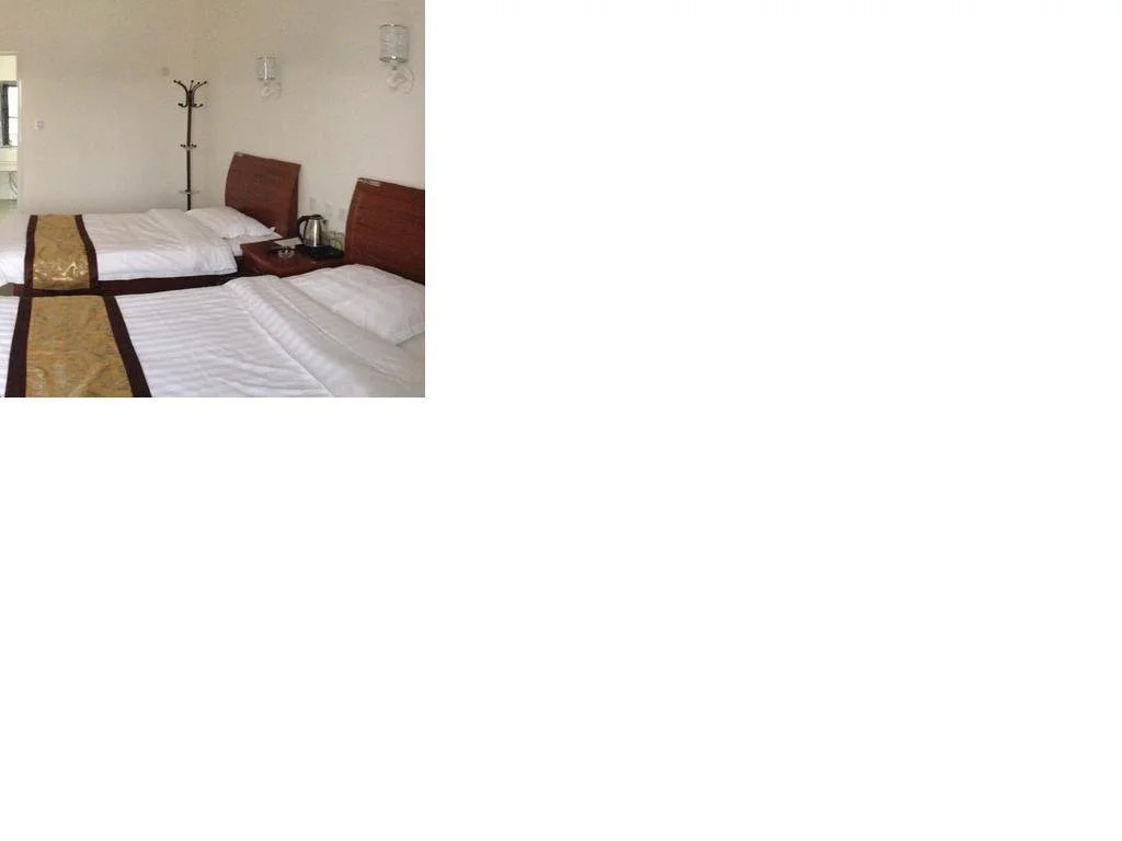 Баодин: Baishishan Quanhu Hotel