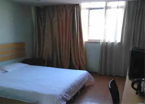 Red Pomegranate Inn — фото 1