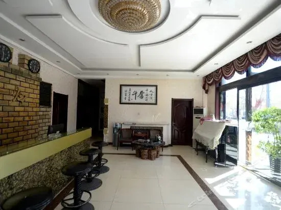 Баодин: Junrugui Inn