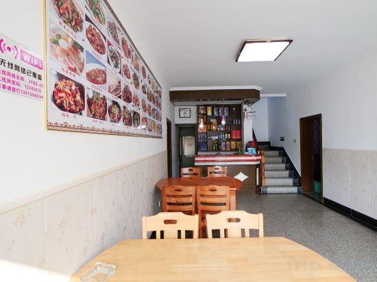 Чичжоу: Jiuhuashan Juyuan Lodge