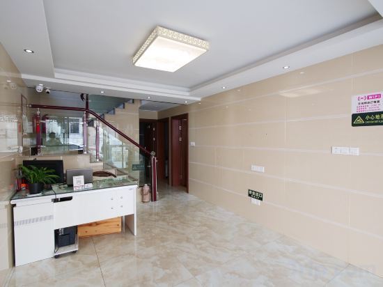 Чичжоу: Jiuhuashan Juyuan Lodge