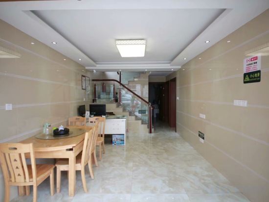 Чичжоу: Jiuhuashan Juyuan Lodge