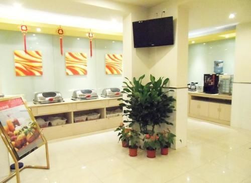 Лаиву: Grace Inn (Laiwu Fengcheng West Street Jiazhou Street)
