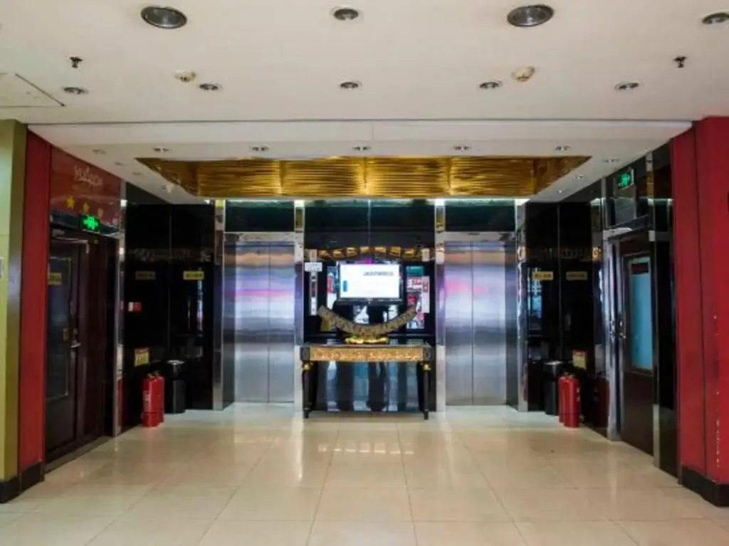 Харбин: Yuanda Business Hotel - Harbin