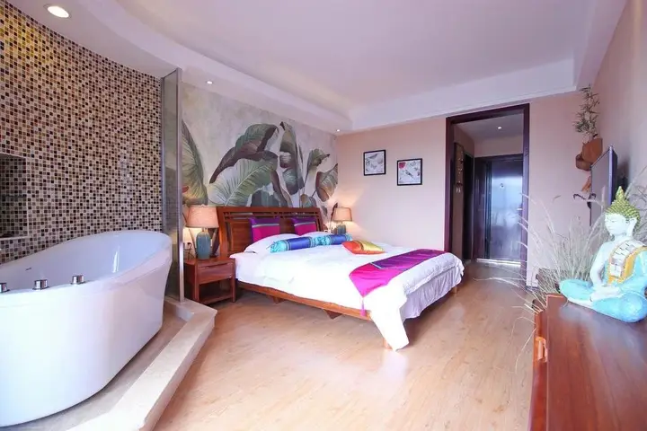 Дали: Dali Laixian Inn